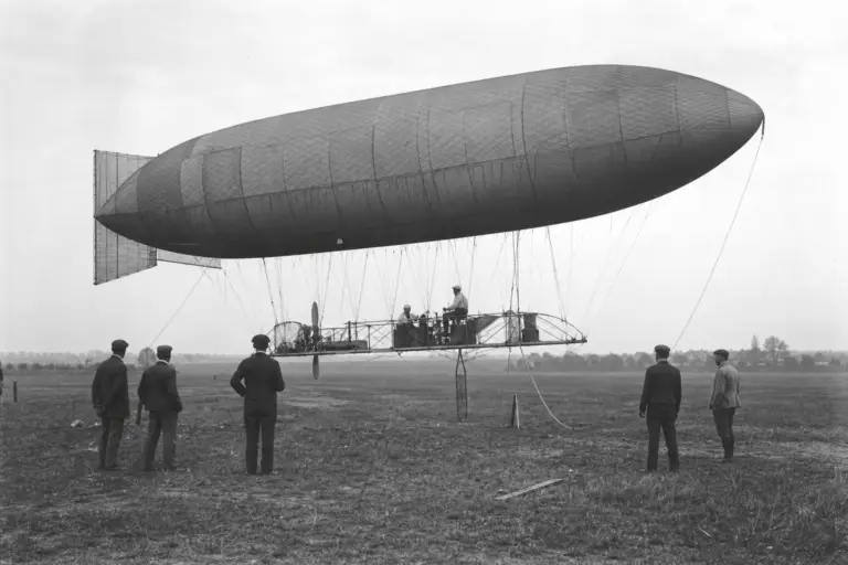 Real Pre-Airplane Dirigible Experiment