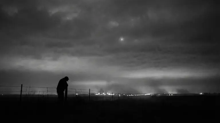 Uncertain light in the clouds