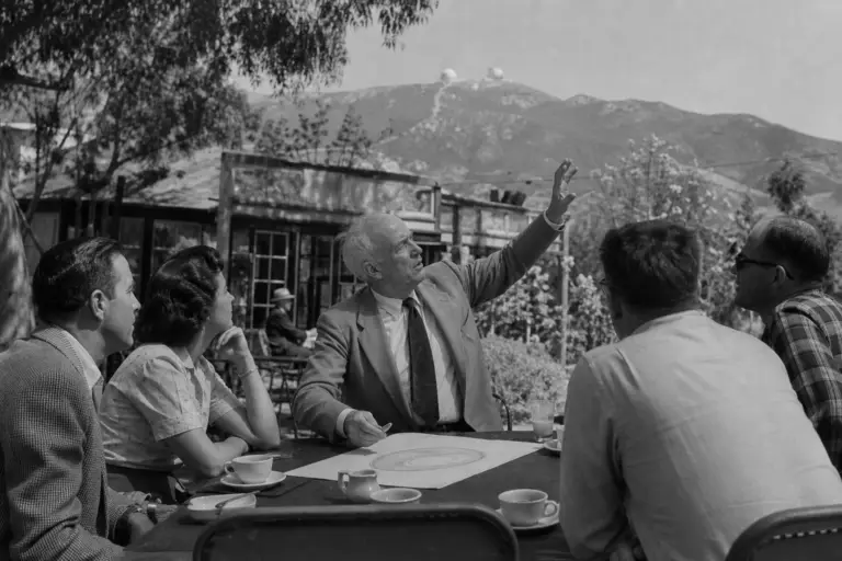 Palomar Gardens Conversation