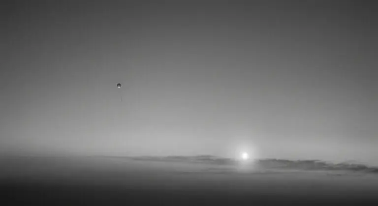 Balloon or Planet?