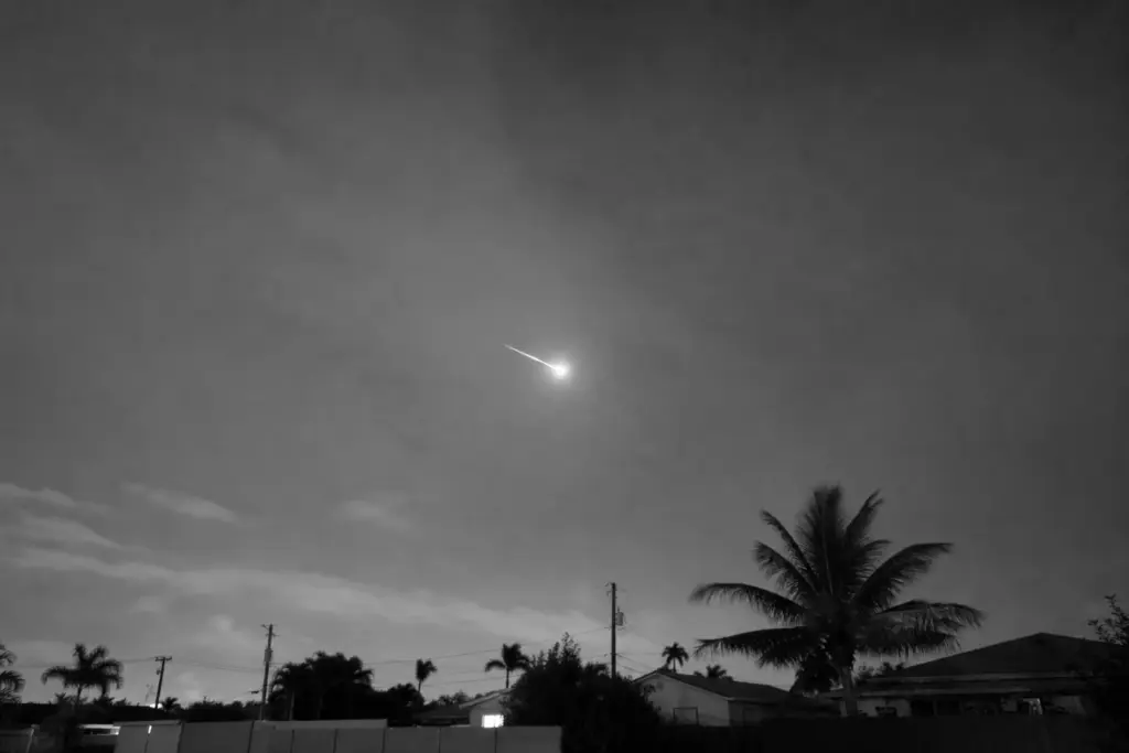 Reported Fireball Over South Florida